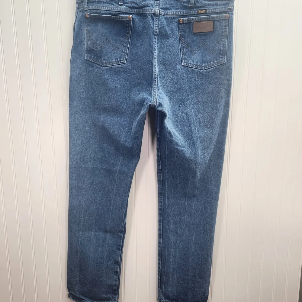 Wrangler Men's Straight Leg Blue Jeans